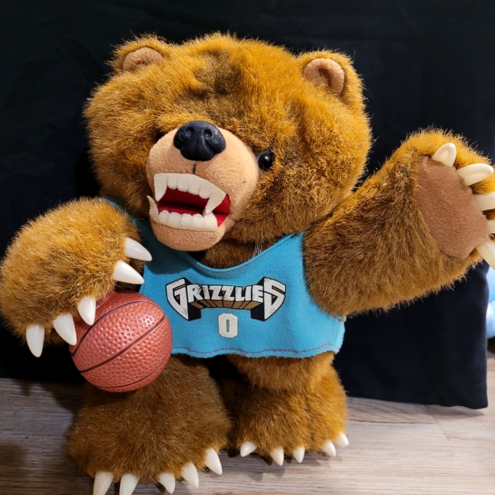 Vancouver Grizzlies Vintage 90's Kinderlov Plush